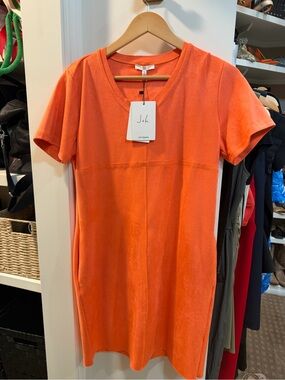 Oh. Bright Orange V-Neck Top